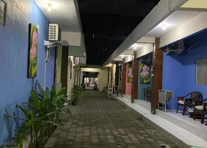 Cozy Kuta - 1 Minutes To The By Micky Studio2 3* Legian (Bali)
